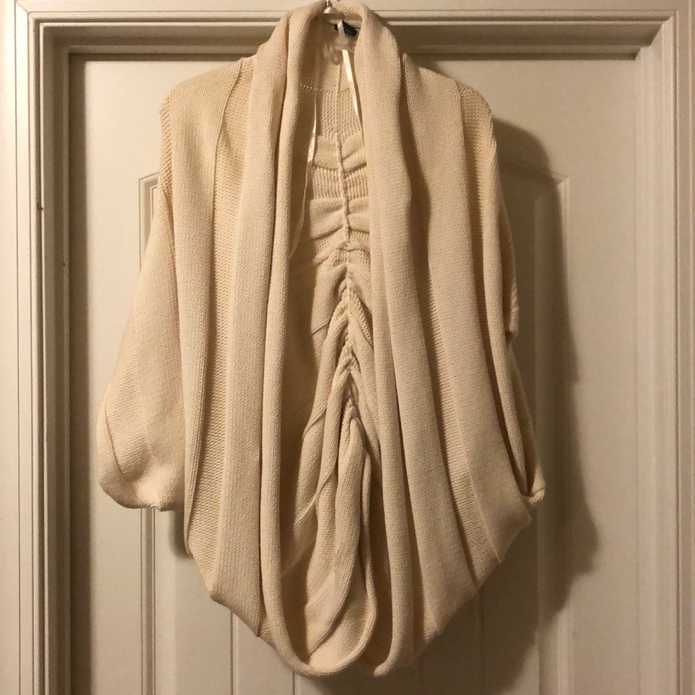 Batwing shrug